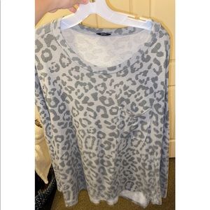Cheetah long sleeve